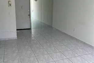 250 180th Dr, Sunny Isles Beach, FL 33160 - Photo 5