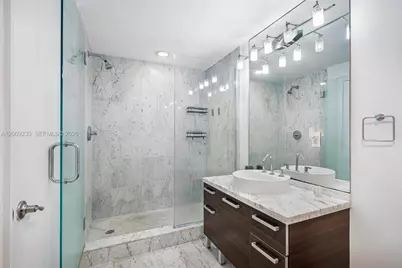 253 NE 2nd St #3104, Miami, FL 33132 - Photo 11