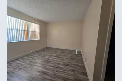 11477 NW 39th Ct #205-1, Coral Springs, FL 33065 - Photo 9