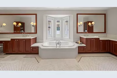 2430 Aqua Vista Blvd, Fort Lauderdale, FL 33301 - Photo 41