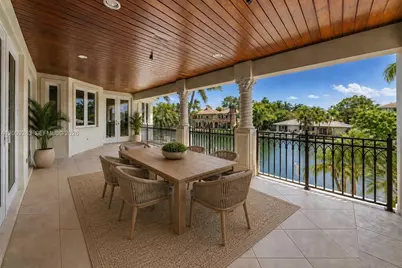 2430 Aqua Vista Blvd, Fort Lauderdale, FL 33301 - Photo 29