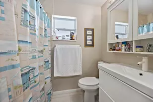 124 SW 10th St, Boynton Beach, FL 33426 - Photo 7