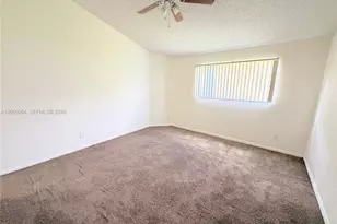 3453 NW 44th St, Oakland Park, FL 33309 - Photo 9