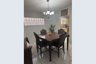 8748 NW 143rd Ter, Miami Lakes, FL 33018 - Photo 7