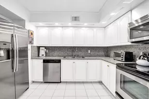 2806 N 46th Ave, Hollywood, FL 33021 - Photo 11