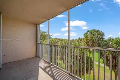 250 Jacaranda Dr #508, Plantation, FL 33324 - Photo 35