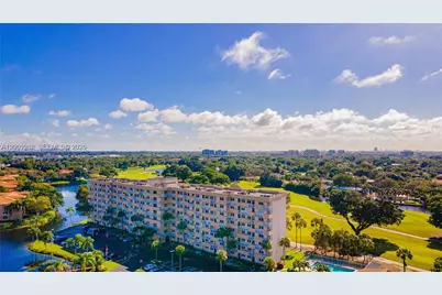 250 Jacaranda Dr #508, Plantation, FL 33324 - Photo 1