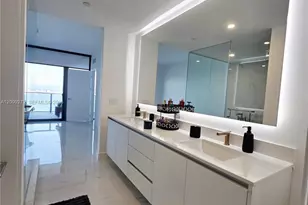 700 NE 24th St, Miami, FL 33137 - Photo 5