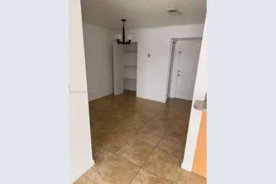 8425 NW 8th St #306, Miami, FL 33126 - Photo 7