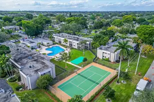 8513 Old Country Manor, Davie, FL 33328 - Photo 19