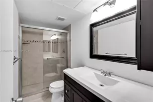 8513 Old Country Manor, Davie, FL 33328 - Photo 19