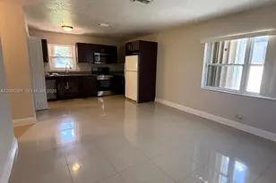 525 NW 15th Terrace, Fort Lauderdale, FL 33311 - Photo 15