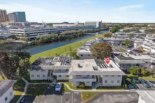 7324 SW 82nd St, Miami, FL 33143 - Photo 5