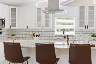 1135 Fairfax Ln, Weston, FL 33326 - Photo 13