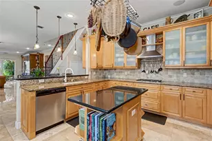 417 Hendricks Isle, Fort Lauderdale, FL 33301 - Photo 5