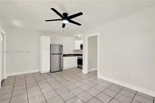105 NW 7th Ave, Homestead, FL 33030 - Photo 15
