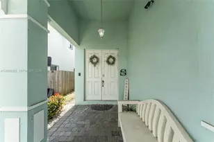 216 NE 36th Terrace, Homestead, FL 33033 - Photo 3