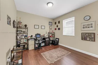 216 NE 36th Ter, Homestead, FL 33033 - Photo 23