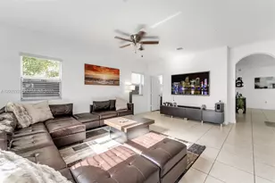 216 NE 36th Terrace, Homestead, FL 33033 - Photo 11