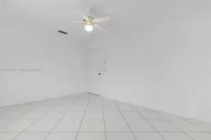 23288 Boca Chica Cir, Boca Raton, FL 33433 - Photo 25