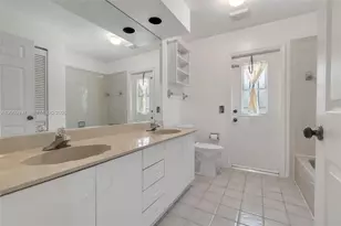 23288 Boca Chica Cir, Boca Raton, FL 33433 - Photo 29