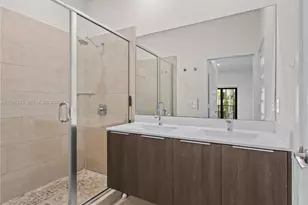 8382 NW 51st Terrace, Doral, FL 33166 - Photo 27