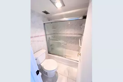 300 Bayview Dr #915, Sunny Isles Beach, FL 33160 - Photo 19