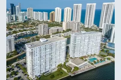 300 Bayview Dr #915, Sunny Isles Beach, FL 33160 - Photo 1