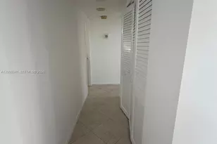 300 Bayview Dr, Sunny Isles Beach, FL 33160 - Photo 15