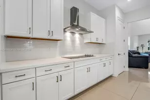 7601 Cavalia Dr, Davie, FL 33328 - Photo 9