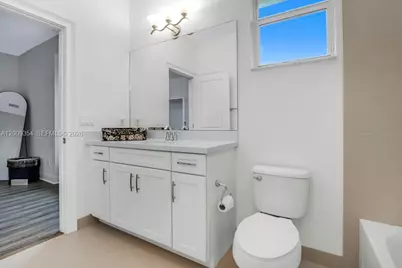 7601 Cavalia Dr, Davie, FL 33328 - Photo 41