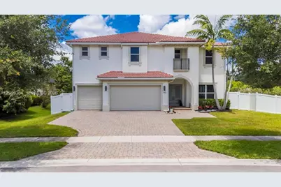 7601 Cavalia Dr, Davie, FL 33328 - Photo 1