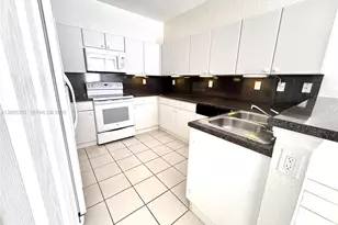 4435 SW 160th Ave, Miramar, FL 33027 - Photo 5