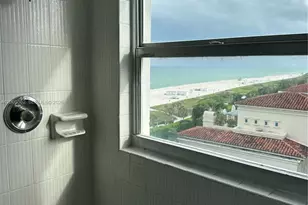 6039 Collins Ave, Miami Beach, FL 33140 - Photo 11