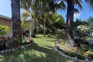 25835 SW 131st Ct, Homestead, FL 33032 - Photo 3