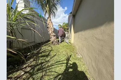 25835 SW 131st Ct, Homestead, FL 33032 - Photo 5
