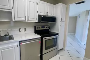 20400 W Country Club Dr, Aventura, FL 33180 - Photo 7