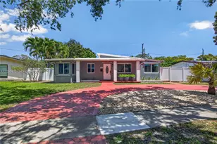 211 S 57th Way, Hollywood, FL 33023 - Photo 1