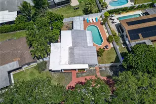 211 S 57th Way, Hollywood, FL 33023 - Photo 35