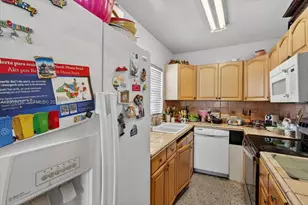 1171 NE 182nd St, North Miami Beach, FL 33162 - Photo 13