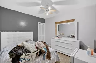 1171 NE 182nd St, North Miami Beach, FL 33162 - Photo 17