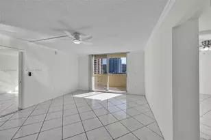1833 S Ocean Dr, Hallandale Beach, FL 33009 - Photo 25