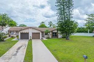 6125 Elsinore Cir, Greenacres, FL 33463 - Photo 3