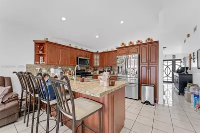 14240 SW 171st St, Miami, FL 33177 - Photo 5