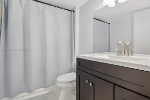 9999 Summerbreeze Dr, Sunrise, FL 33322 - Photo 17