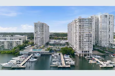 18071 Biscayne Blvd #802, Aventura, FL 33160 - Photo 23
