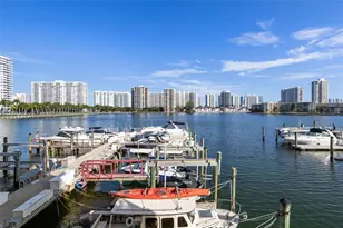18071 Biscayne Blvd, Aventura, FL 33160 - Photo 1
