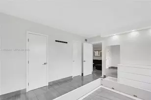 5260 NW 11th St, Plantation, FL 33313 - Photo 15