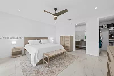 1056 N Victoria Park Rd, Fort Lauderdale, FL 33304 - Photo 13