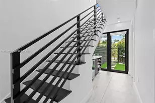 1056 N Victoria Park Rd, Fort Lauderdale, FL 33304 - Photo 25